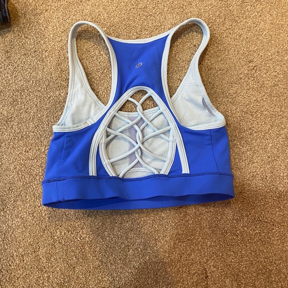 Lululemon sports bra - Picture 2 of 2